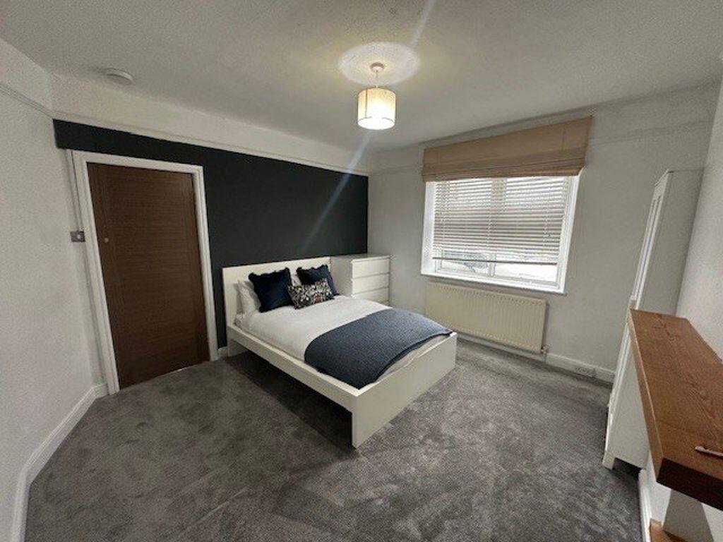 Main image of property: Room, Ashfield Road, Harrogate