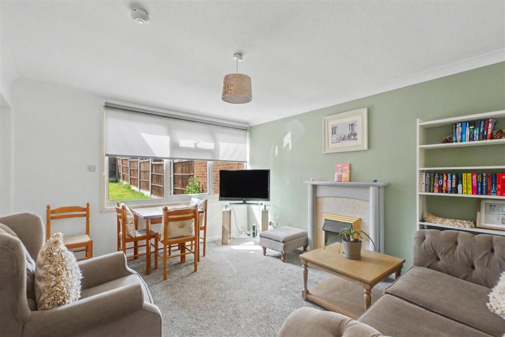 House in Nottingham, Inham Nook, Chilwell - View 2