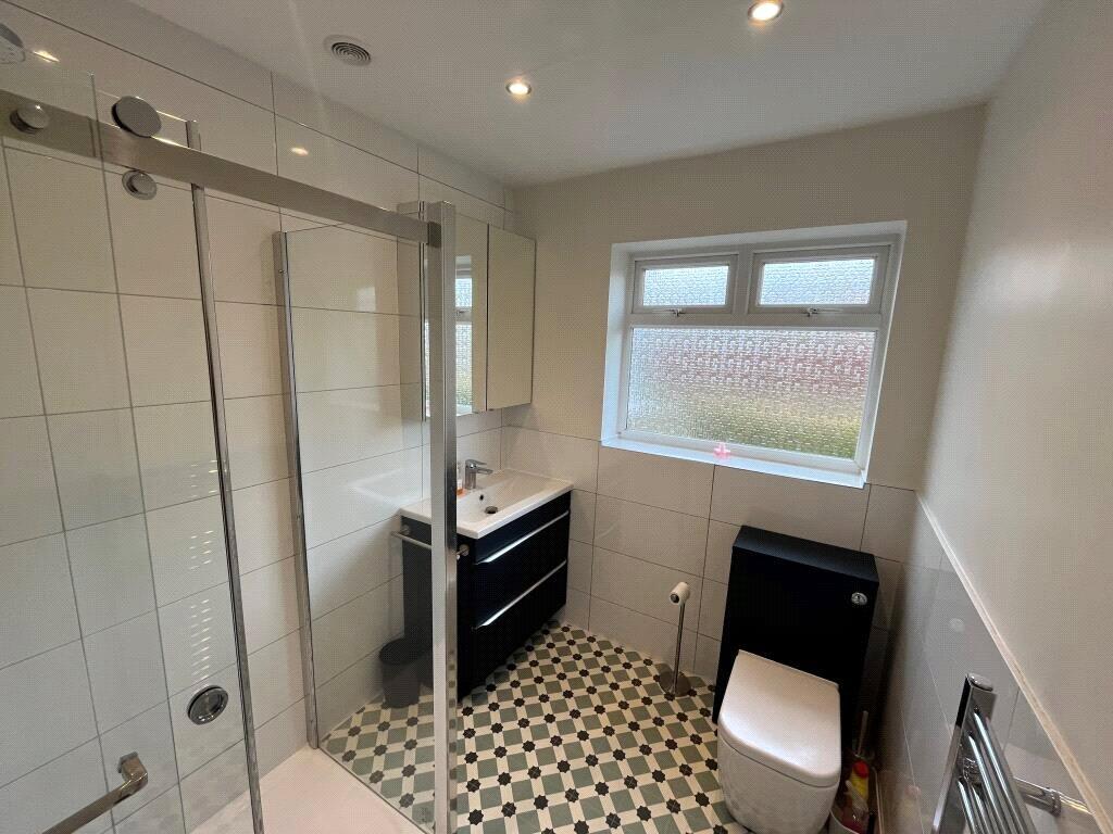 Beech Road, Sutton Weaver, Runcorn, Cheshire, WA7 photo 5