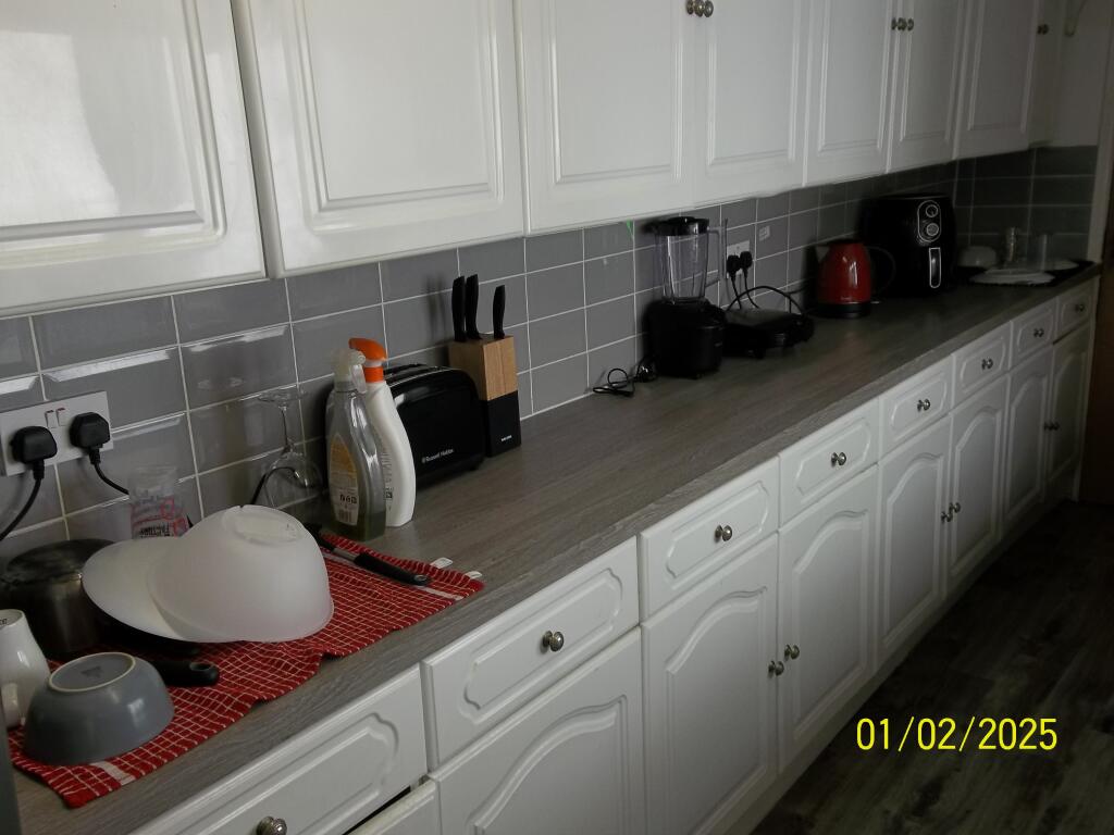 4 bedroom terraced house for rent