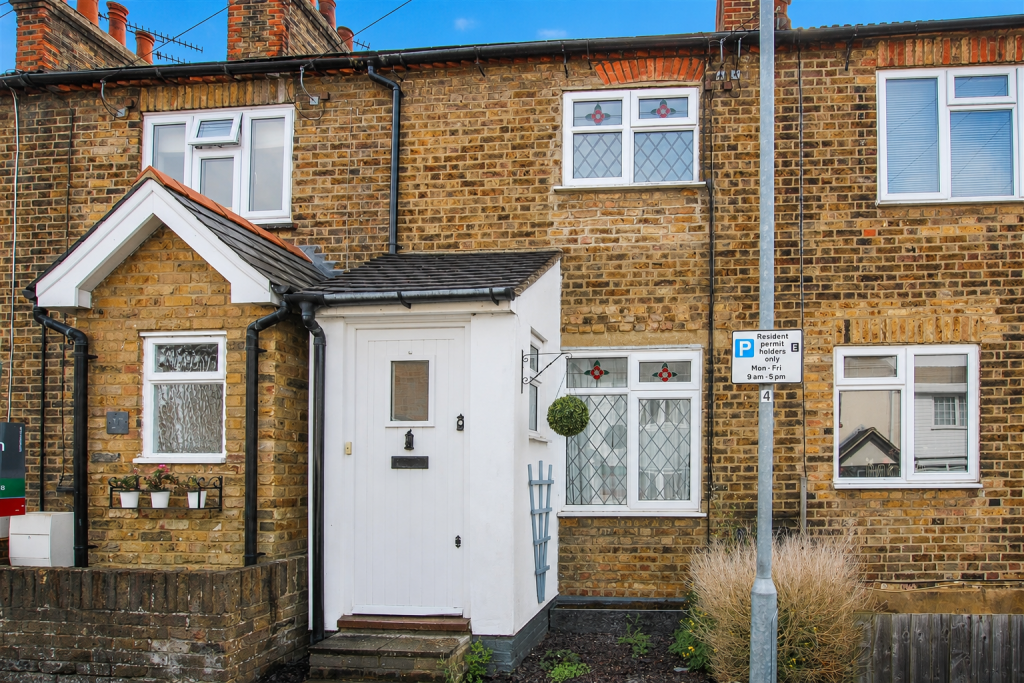 Main image of property: Great Eastern Road, Brentwood, Essex, CM14