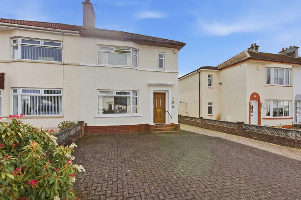 House in Elderslie, Johnstone Castle, Renfrewshire - View 5
