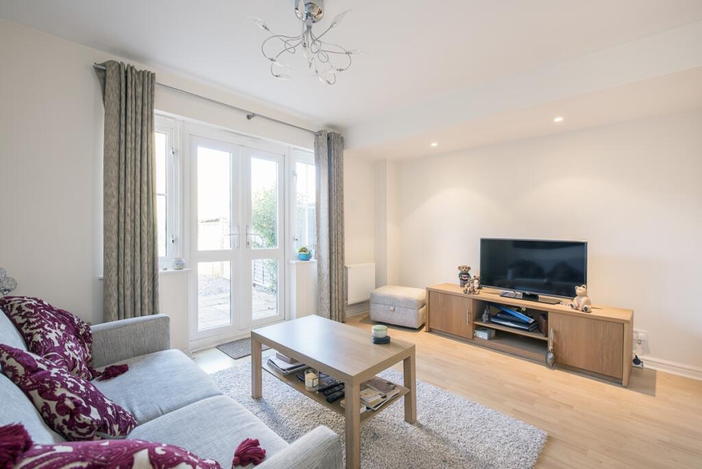 Additional image 3 of Church Croft St. Albans AL4