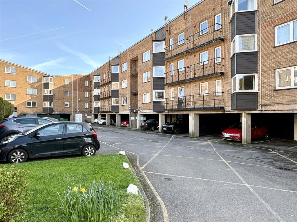 Main image of property: Coed Edeyrn, Llanedeyrn, Cardiff, South Glamorgan, CF23