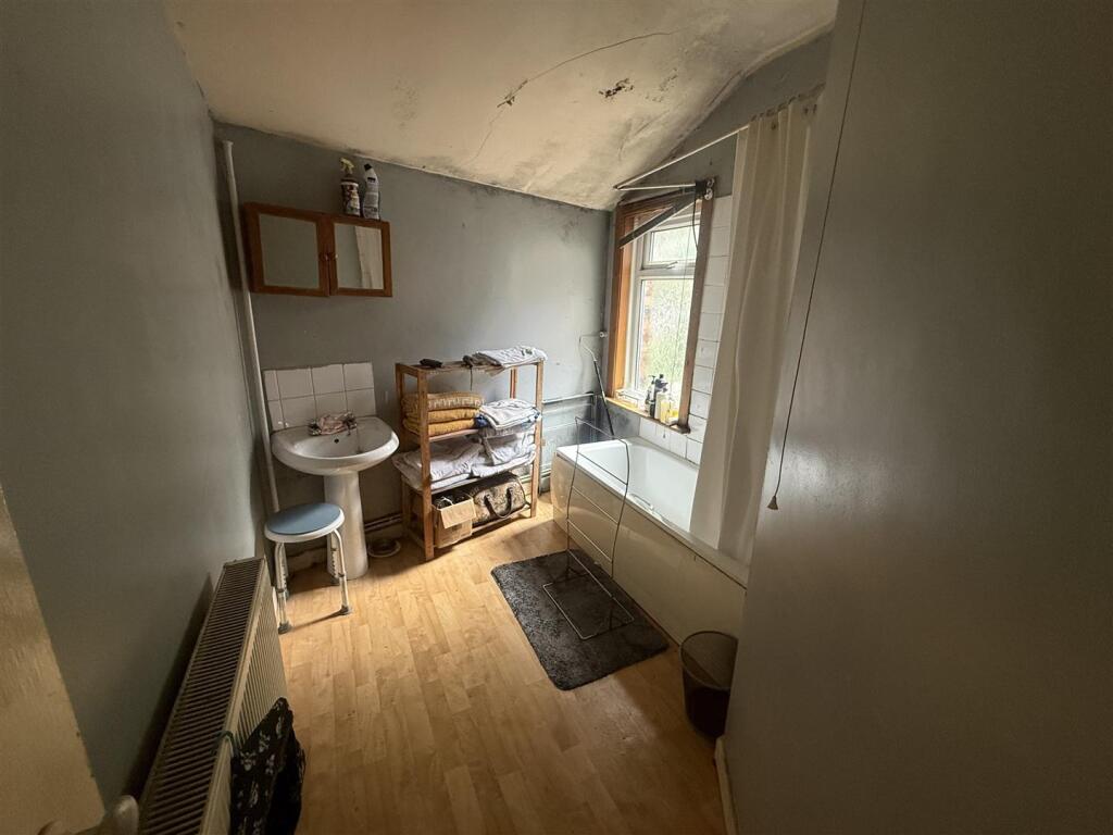 West View Terrace, Preston photo 5