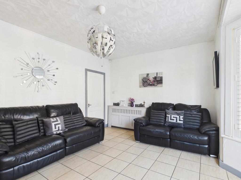 Great Western Road, Knightswood, Glasgow photo 4