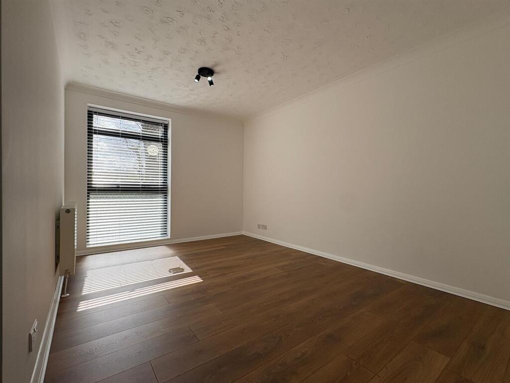 Additional image 3 of Newlands, Old Hertford Road, Hatfield