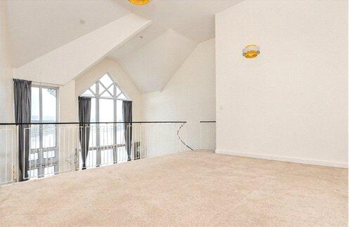 Apartment in Rochester - View 4