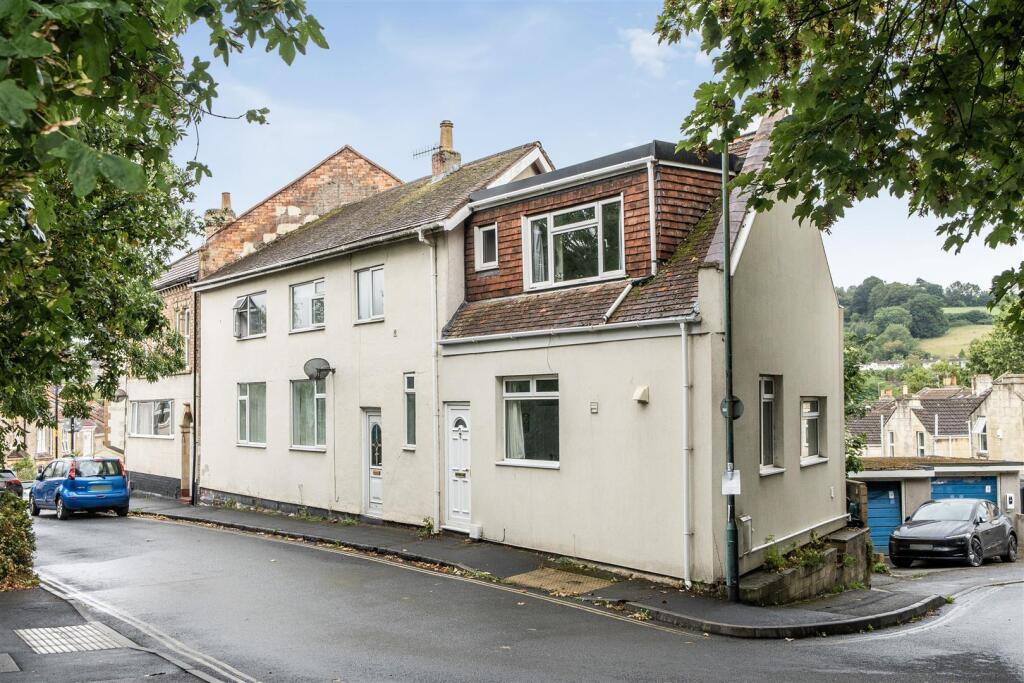 Main image of property: Avondale Road, Bath