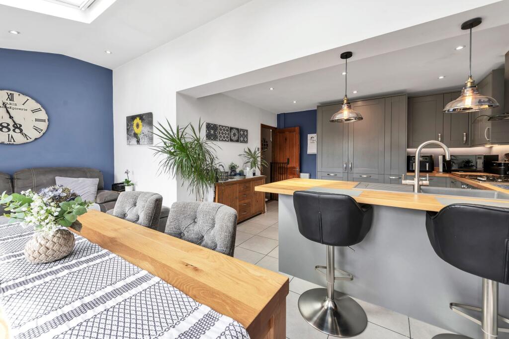 House in Stevenage - View 4