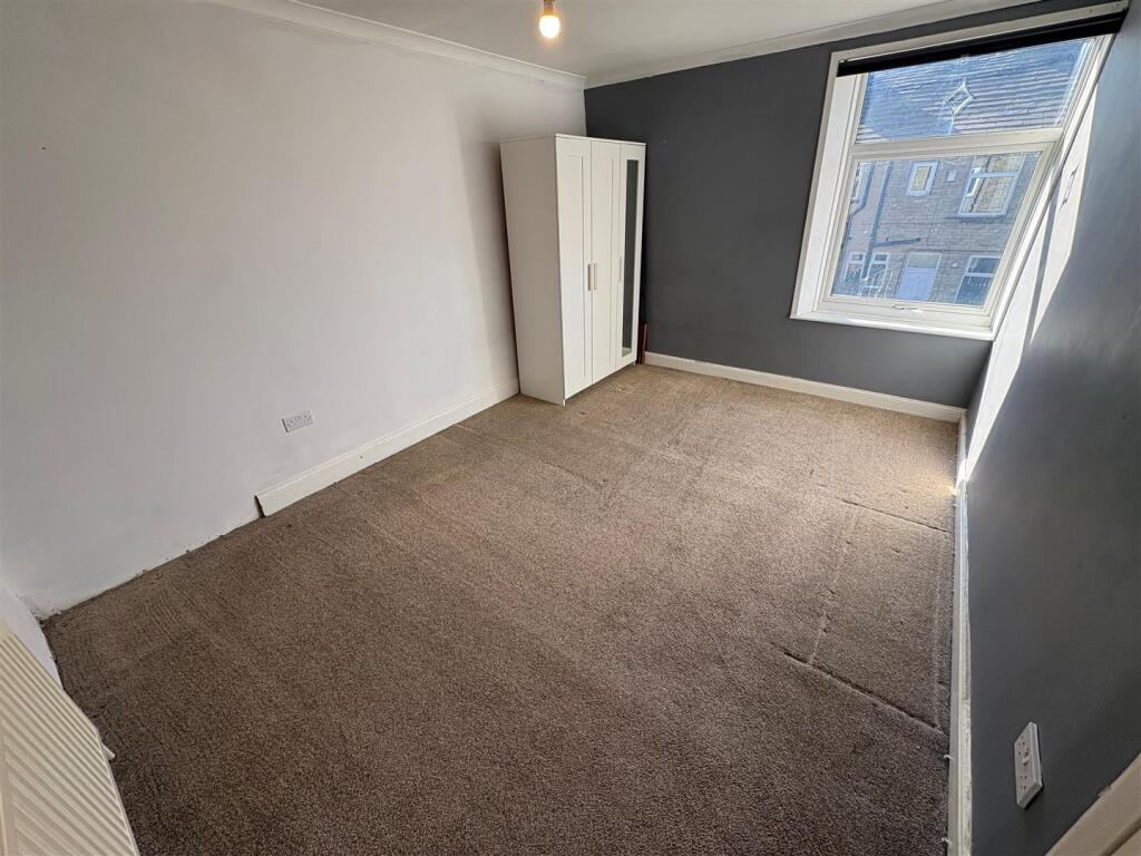 Additional image 8 of Wellington Street, Queensbury, Bradford