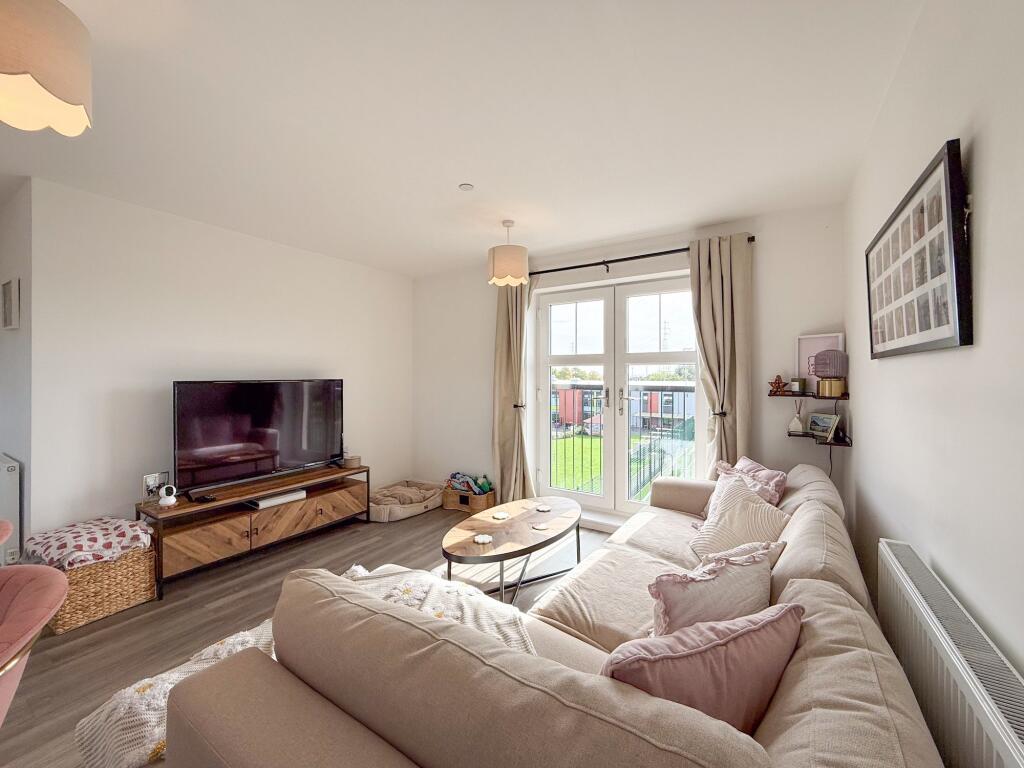 Apartment in Newport, Pillgwenlly - View 4
