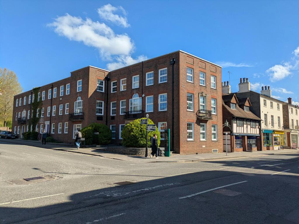 Main image of property: Sequel House, The Hart, Farnham, GU9 7HW