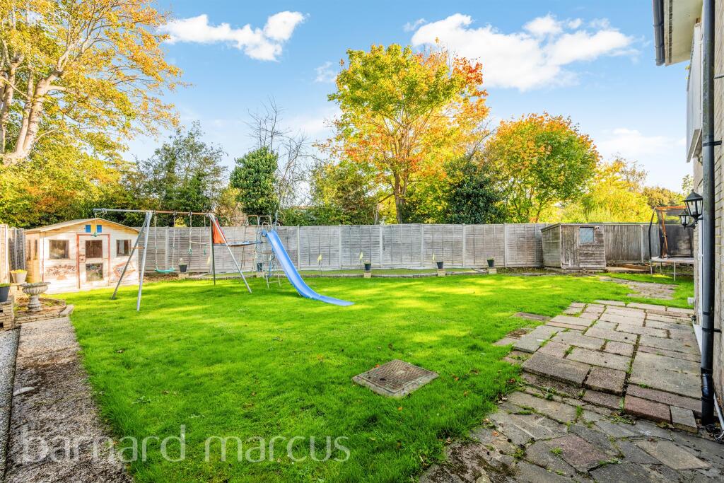 Ryelands Close, Caterham photo 2