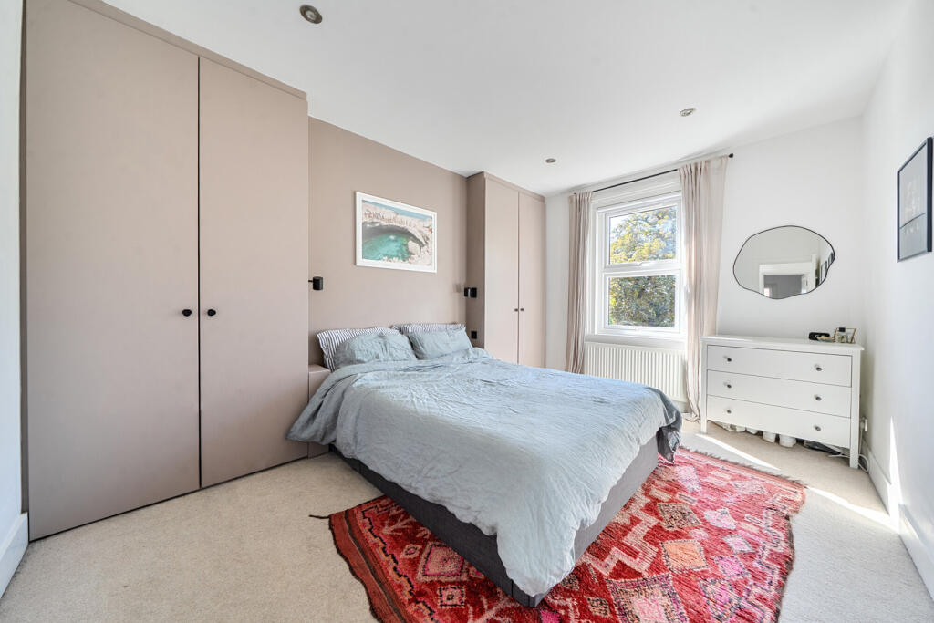 Apartment in London - View 4