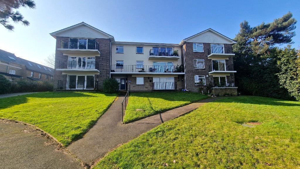 Main image of property: Victoria Avenue, Shanklin, Isle of Wight, PO37 6LY