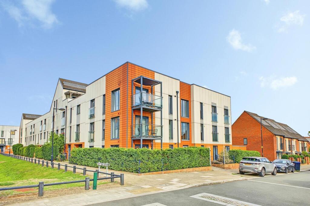 Main image of property: Gifford Lane, Upton, Northampton, Northamptonshire, NN5