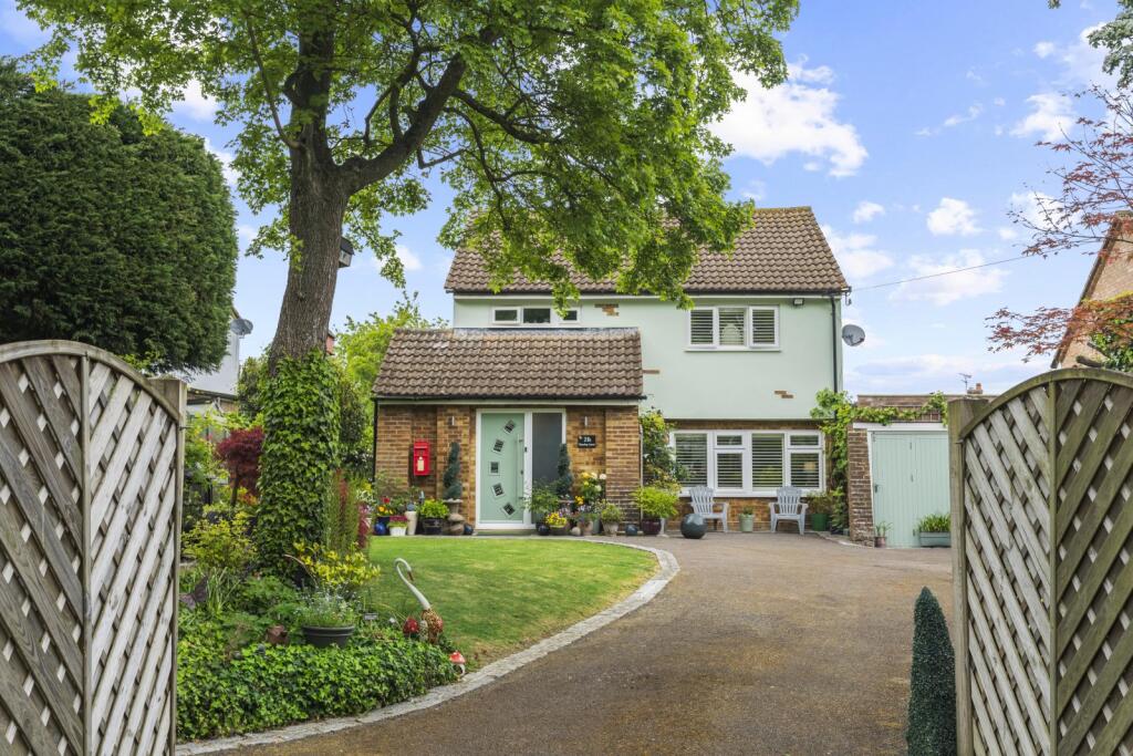 Main image of property: Thorley Lane, Bishop's Stortford, Hertfordshire, CM23