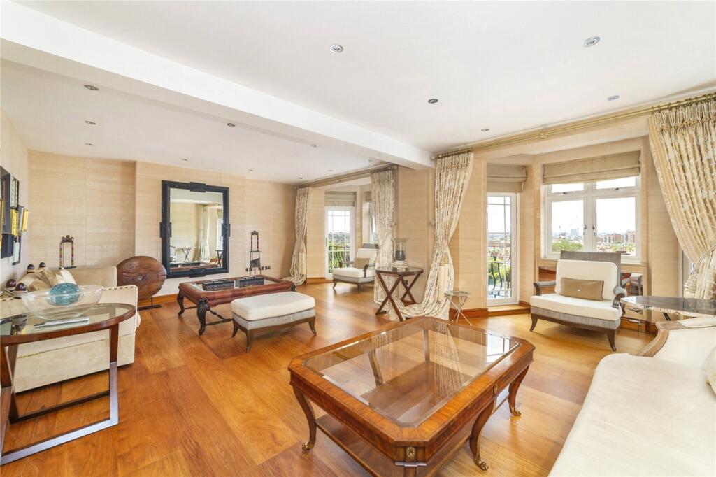 Main image of property: Palace Court,
Finchley Road, NW3