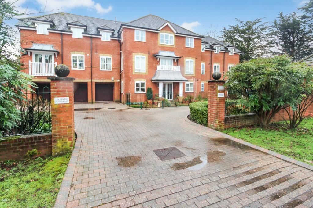 Main image of property: Salisbury Road, Fordingbridge, SP6