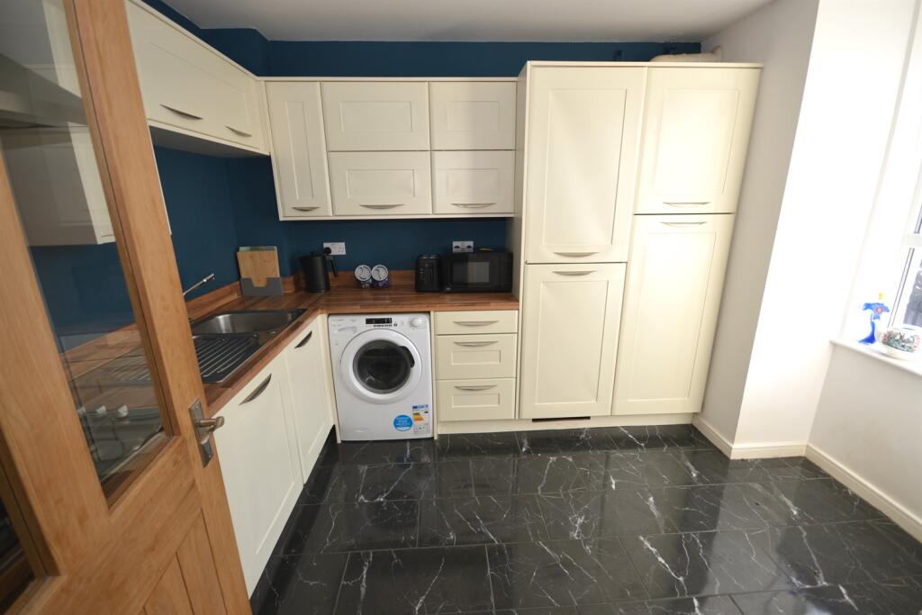 House in South Tyneside, North East - View 5