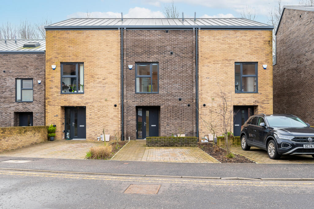 Main image of property: Festival Court, City Centre, Glasgow, G51