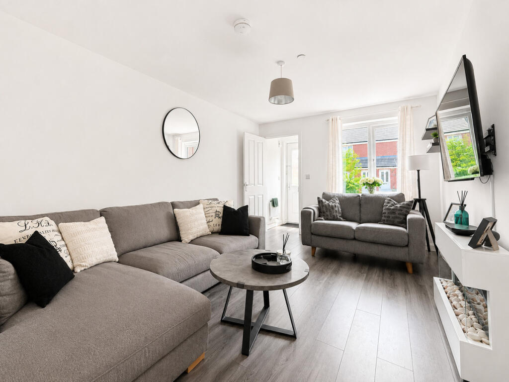 Ffordd Llanbedr, Pontyclun, CF72 - View 5