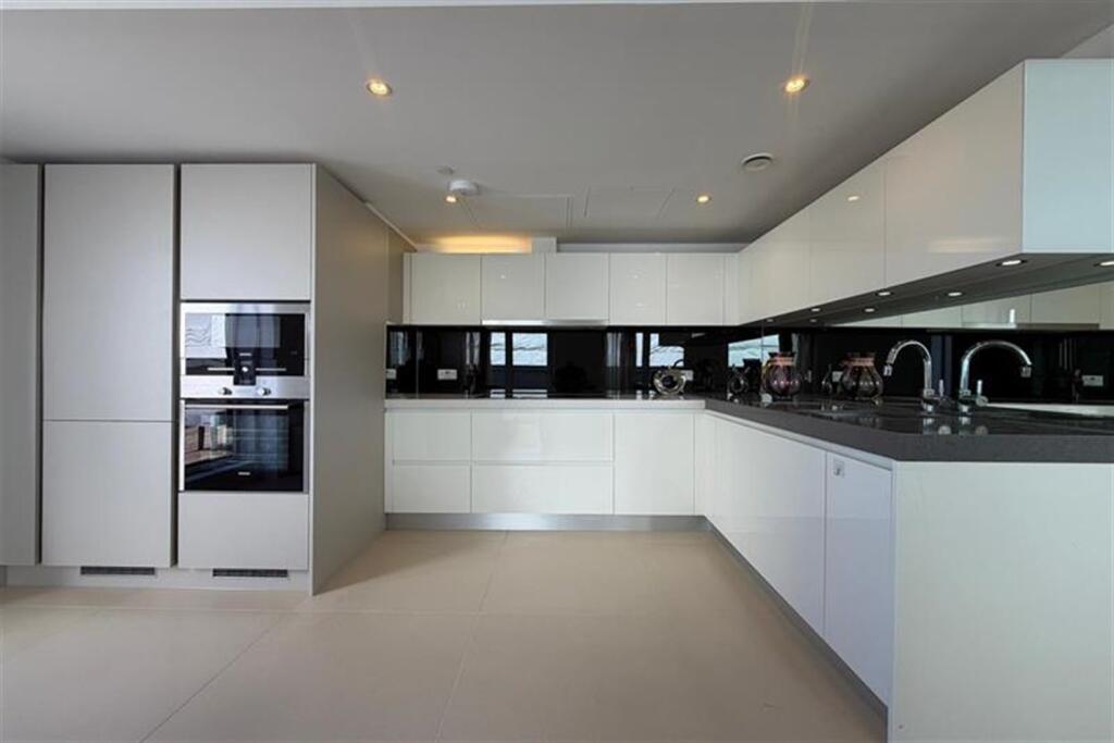 Main image of property: Bezier Apartment, 91 City Road, Shoreditch, Old Street, Islington, London, EC1Y