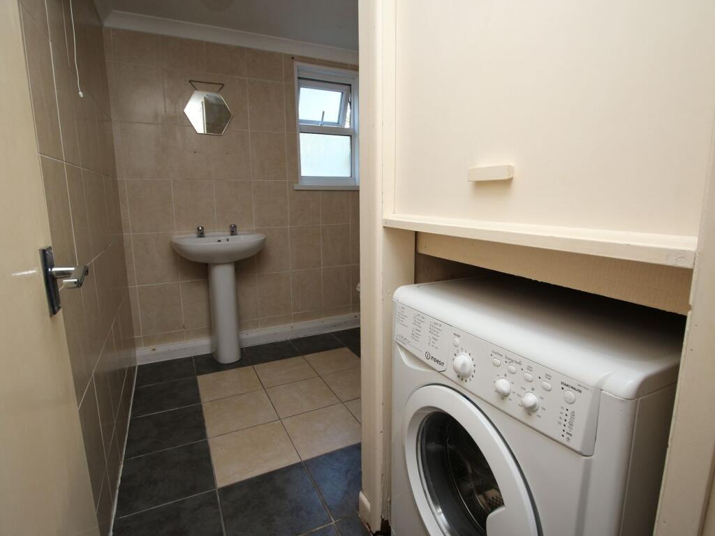 Apartment in Poole - More