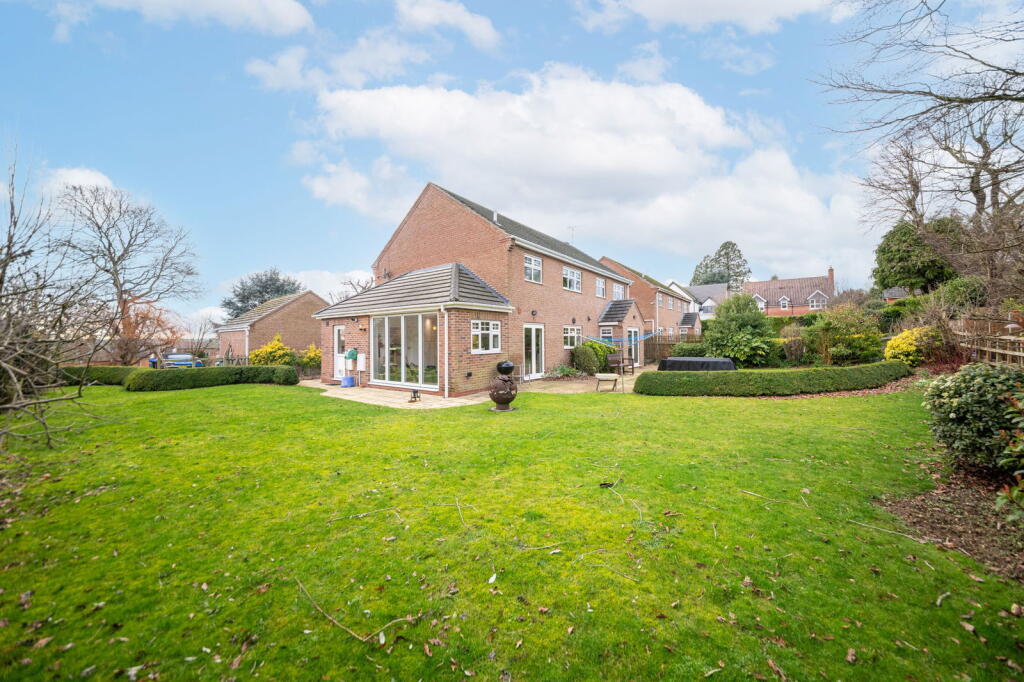Ridge View, Market Harborough, LE16 7GJ photo 2