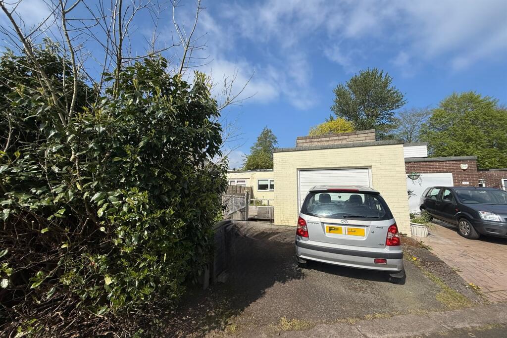 Main image of property: Fenwick Lane, Halton Lodge, WA7 5YU