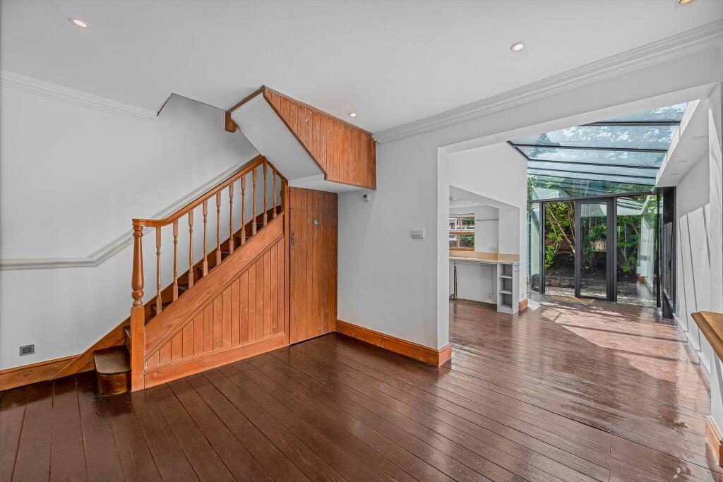House in London, Angel, Barnsbury - More
