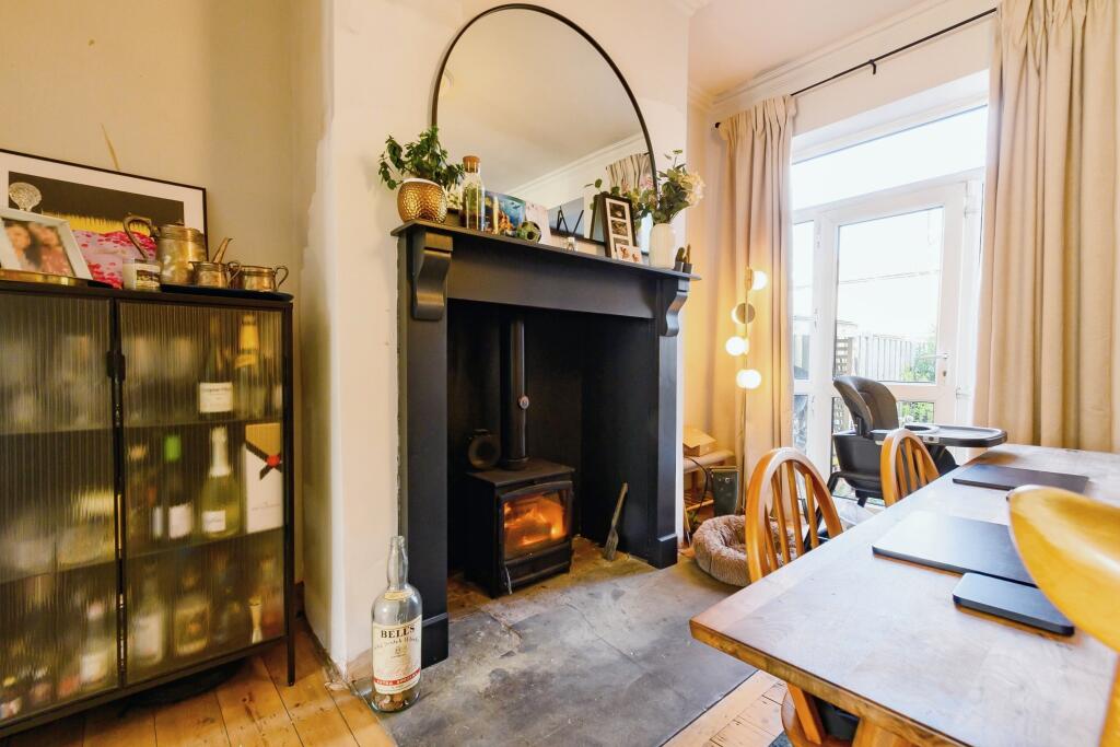58, Nipper Lane, Manchester, M45 photo 4