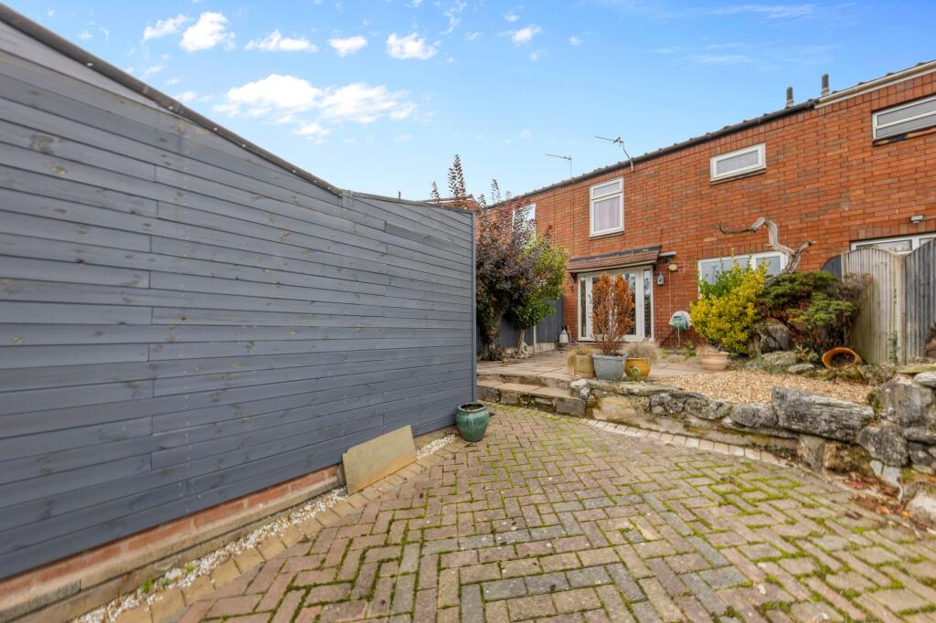 House in Warrington, Locking Stumps, Birchwood - View 4