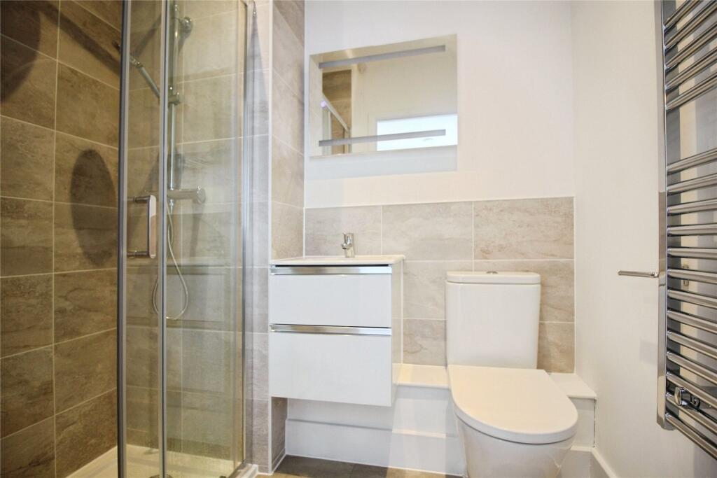 Apartment in Reading - More