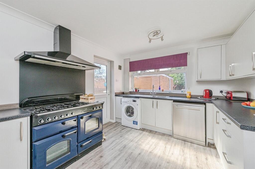 House in Lichfield, Fazeley - View 5