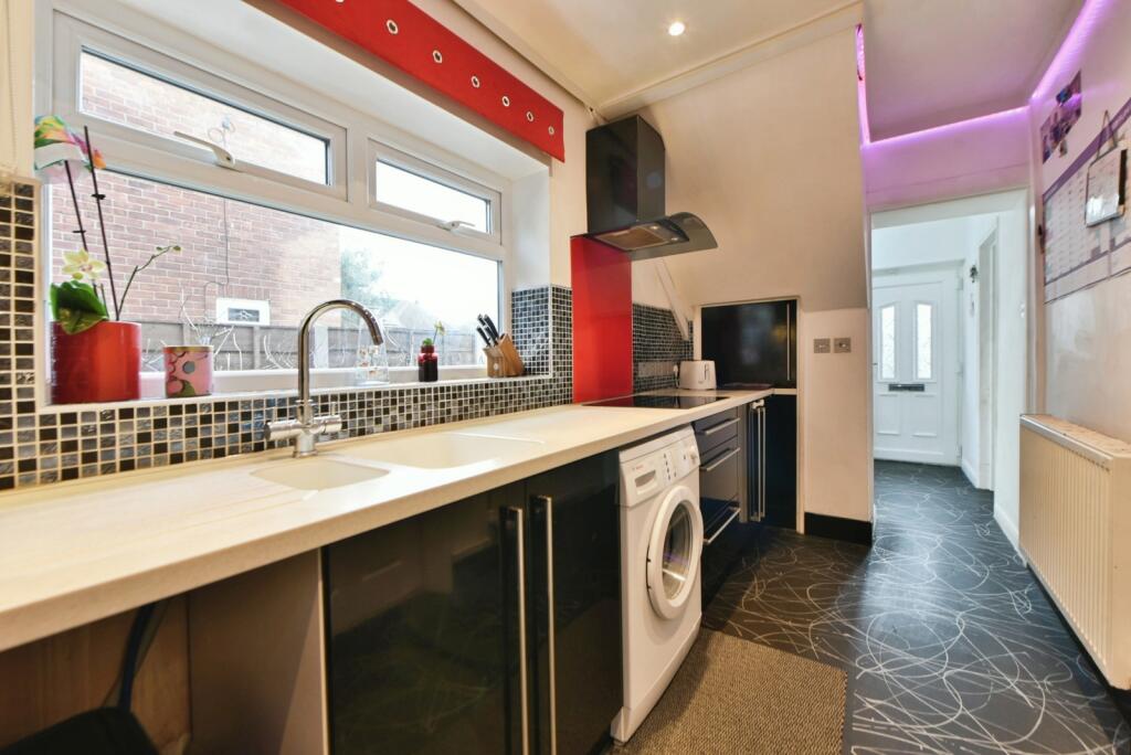 Harbour Farm Road, Hyde, Greater Manchester, SK14 photo 3