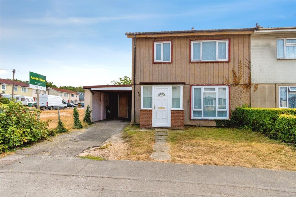 Main image of property: Elgar Road, Southampton, Hampshire, SO19