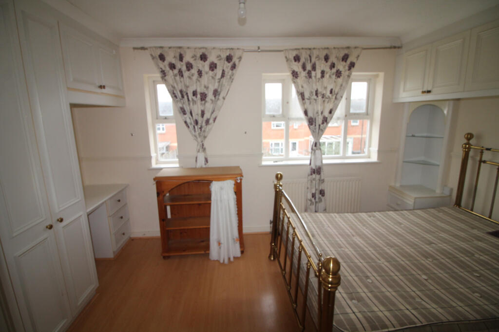 House in London - View 5
