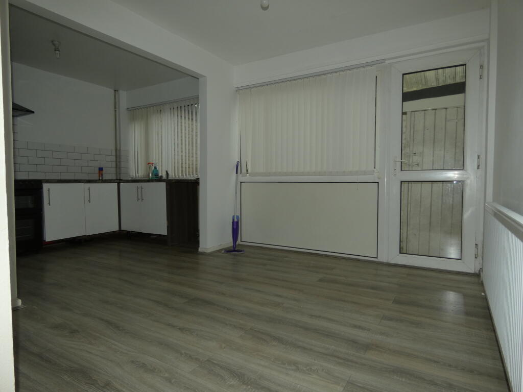3 bedroom terraced house for rent