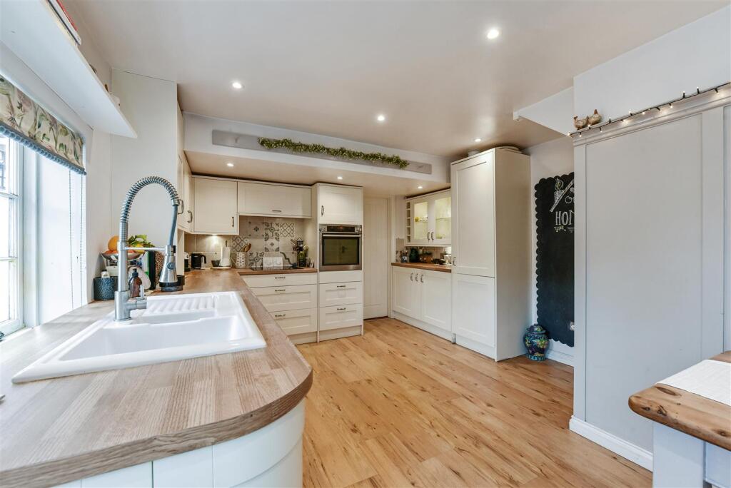 Mill Road, Slindon photo 5