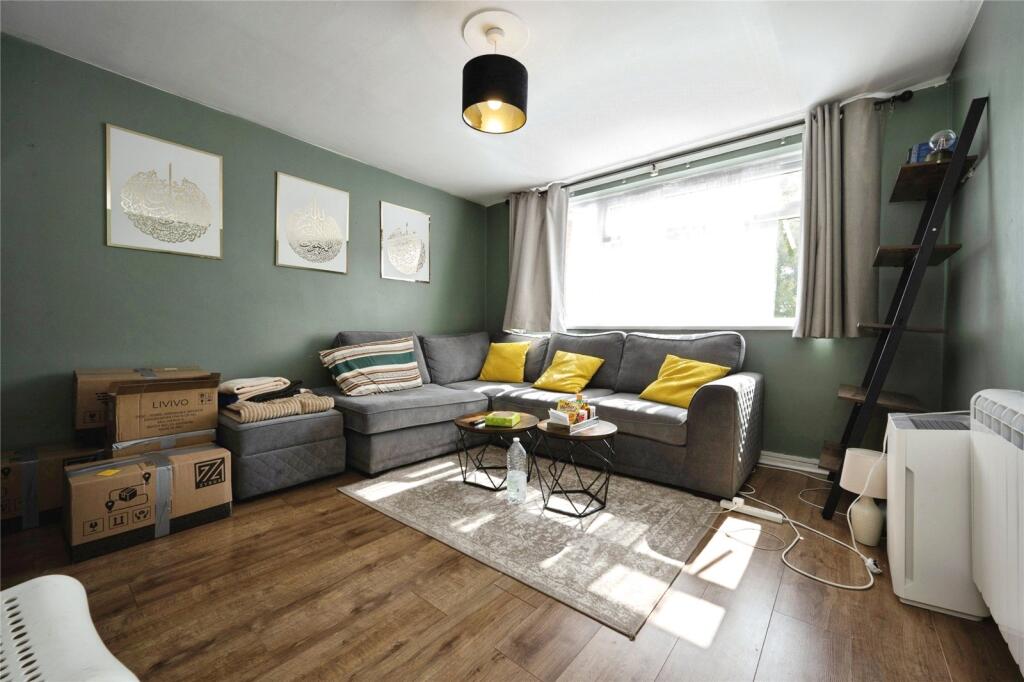 Apartment in Luton - View 2