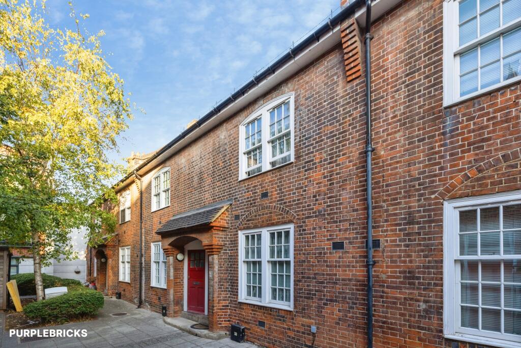 House in London - View 2