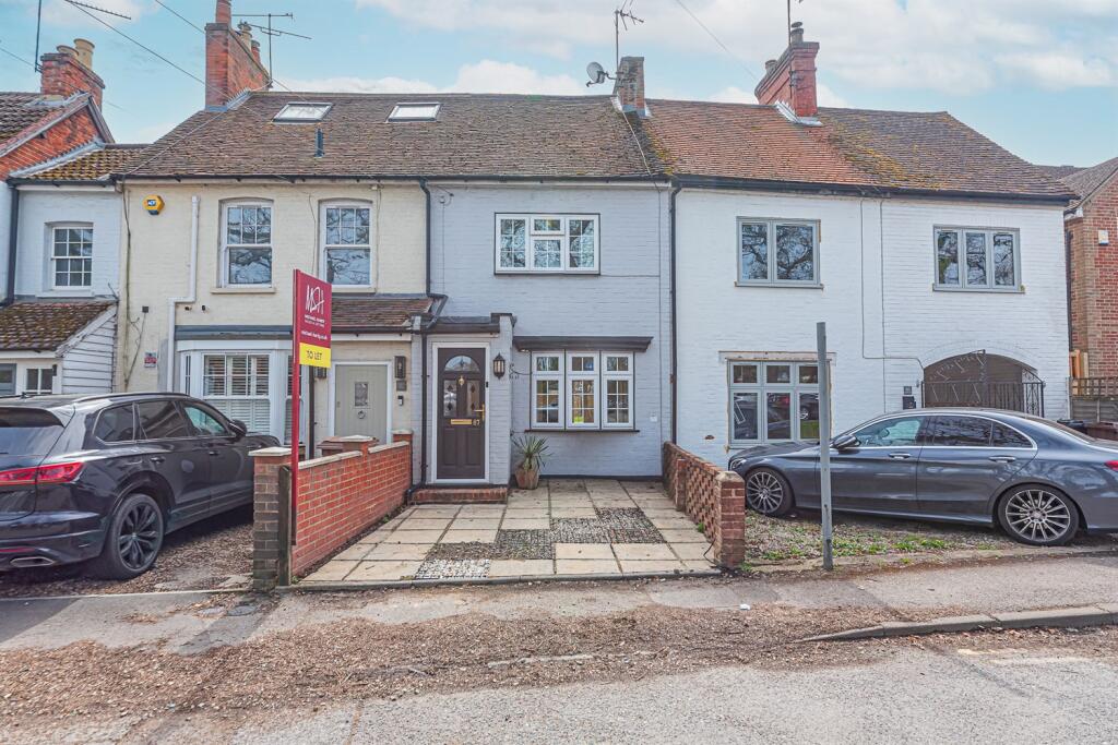 Main image of property: Waterloo Road, Wokingham, RG40
