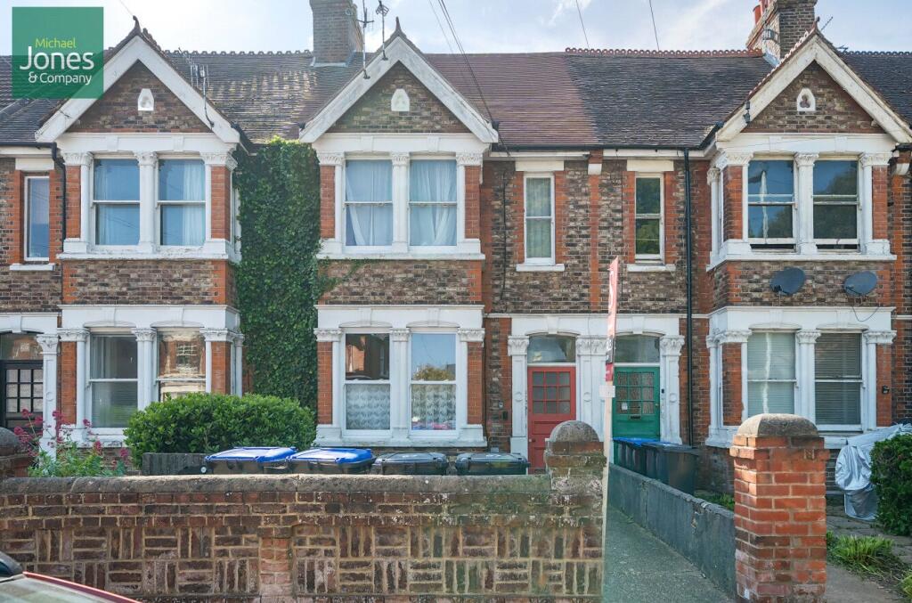 Shakespeare Road, Worthing, West Sussex, BN11