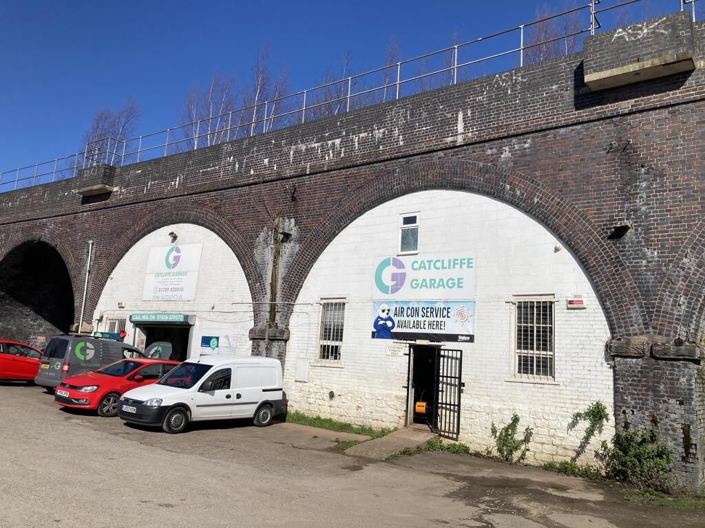 Main image of property: Hill Top Farm, Main Street, Catcliffe, Rotherham, S60 5SR