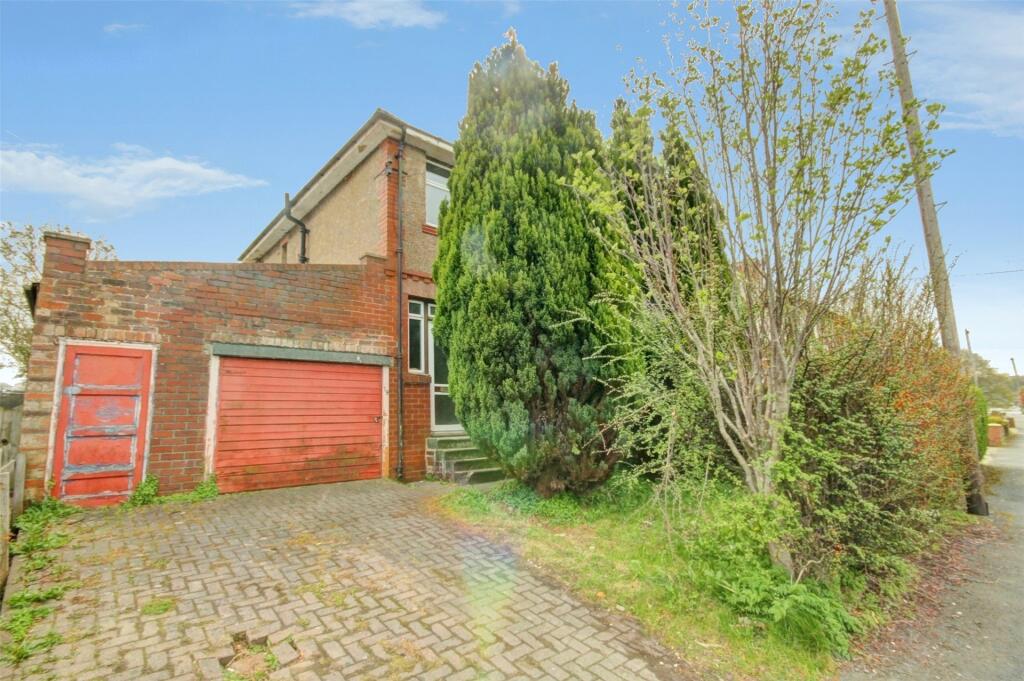 3-bed semi-detached on Consett Park Terrace, Consett, County Durham, DH8, £90,000