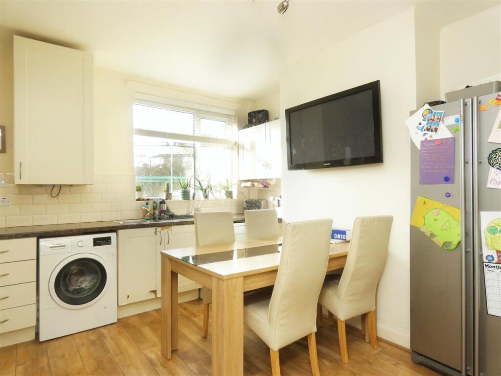 House in Knowsley, Liverpool City Region - View 5
