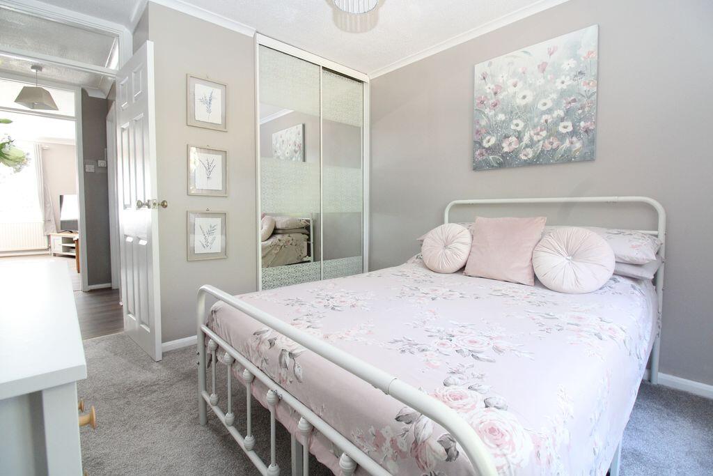Apartment in Milton Keynes - More