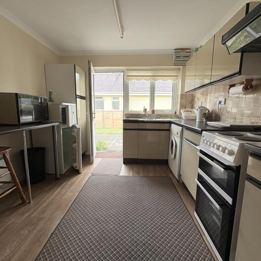 House in Llandudno, Porthmadog - More